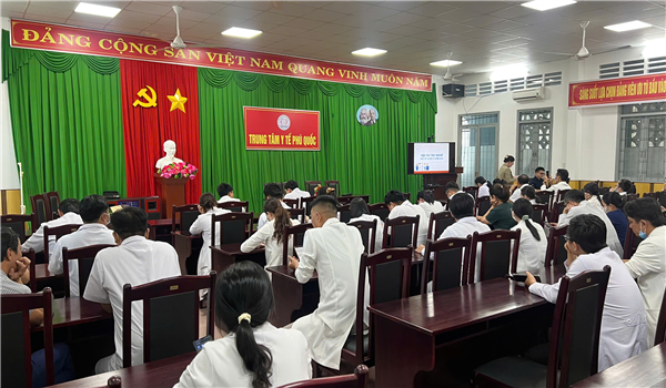 93 DƯỢC SĨ VÀ BÁC SĨ THAM GIA HỘI THI TAY NGHỀ TẠI TRUNG TÂM Y TẾ PHÚ QUỐC)